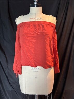 Off-Shoulder Red Women's Top
